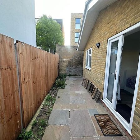 2 Bedroom House,Brownhillrd Se6 London Bagian luar foto